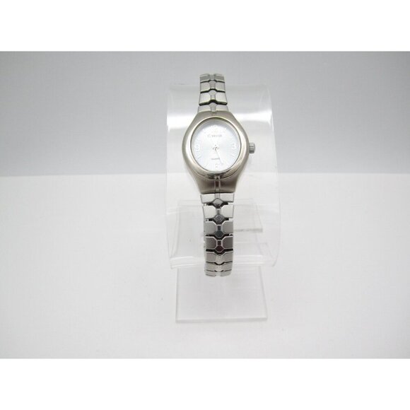 Women Carriage by Timex Quartz WR Analog 22mm Oval Watch (H767) "New Battery" - Picture 5 of 10